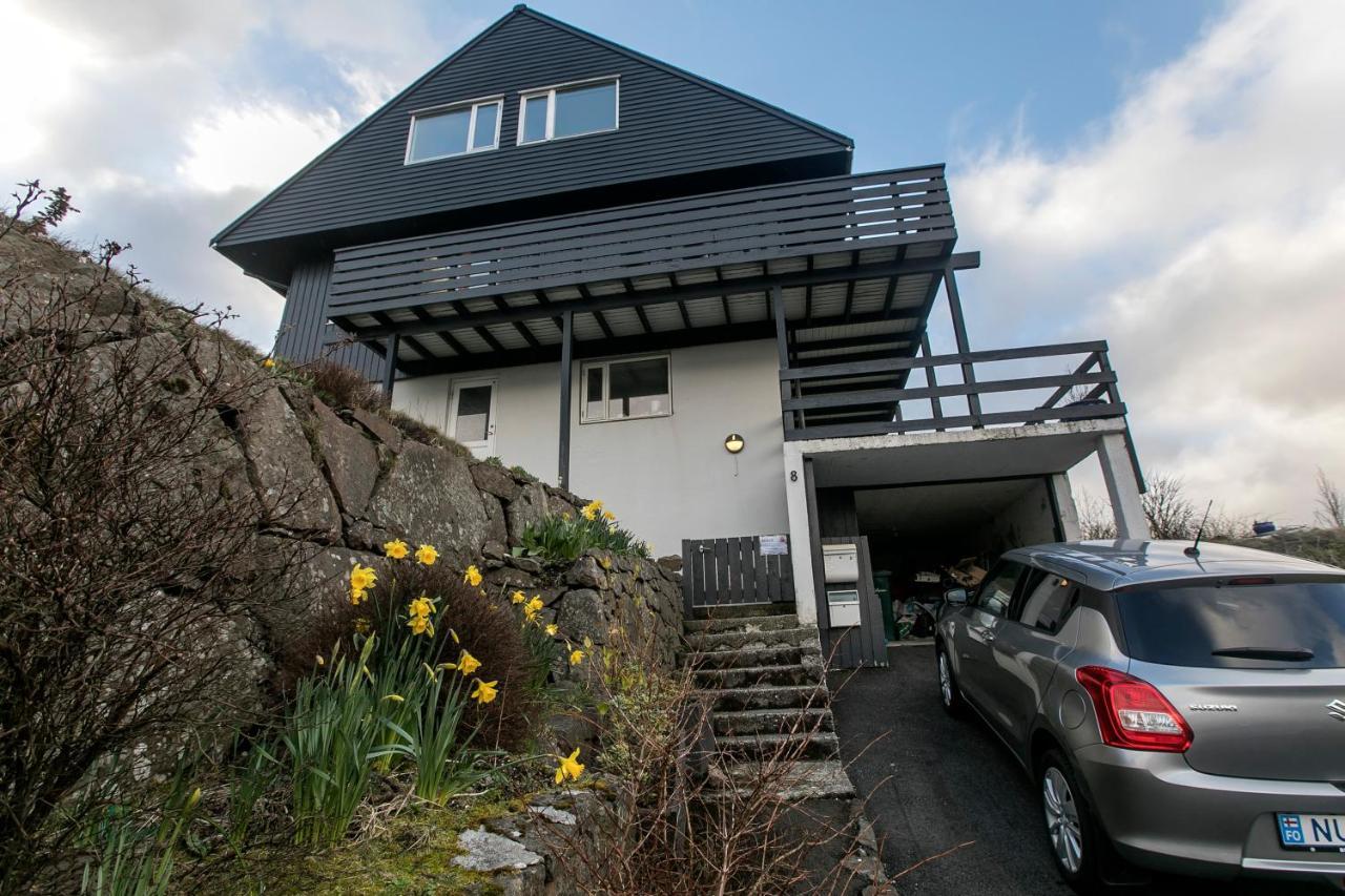 Faroeguide Bed and Breakfast Tórshavn Exteriör bild
