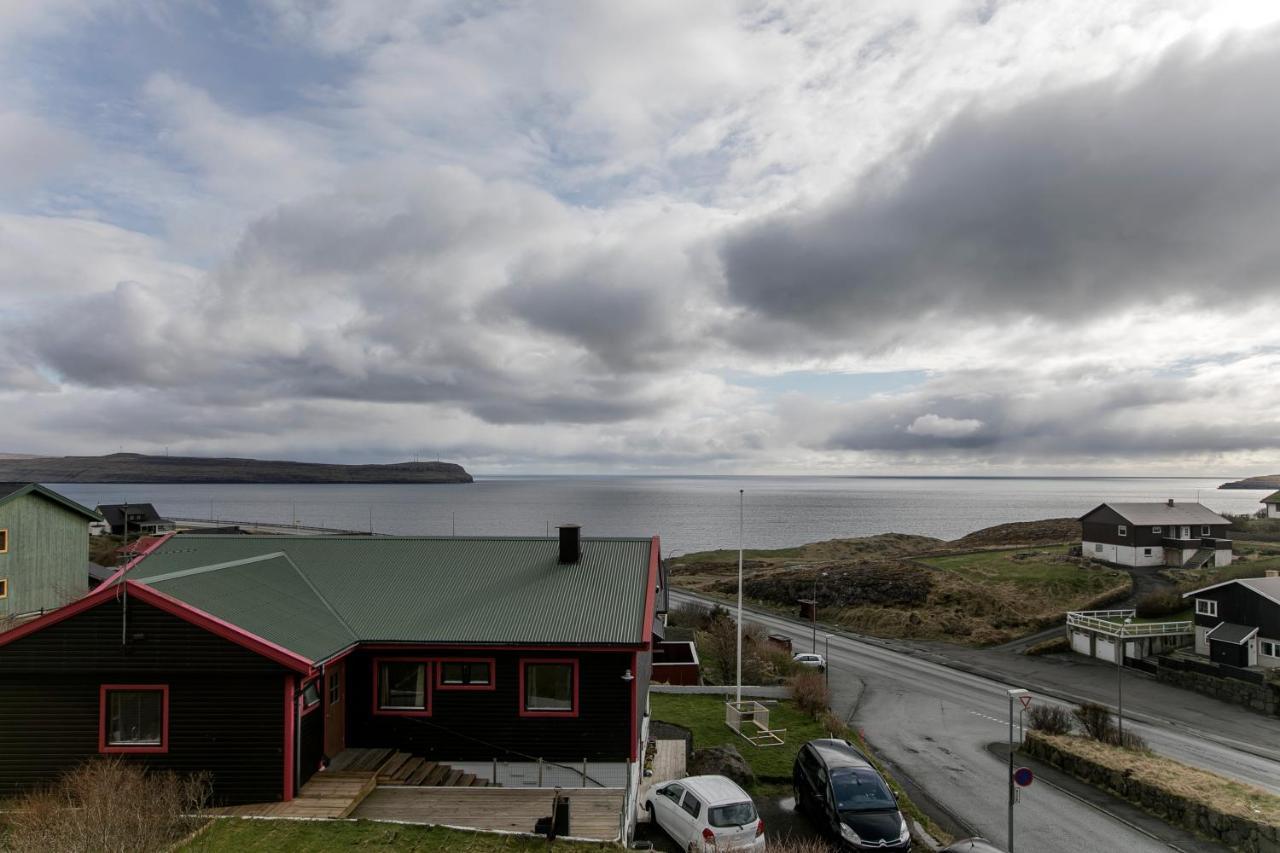 Faroeguide Bed and Breakfast Tórshavn Exteriör bild