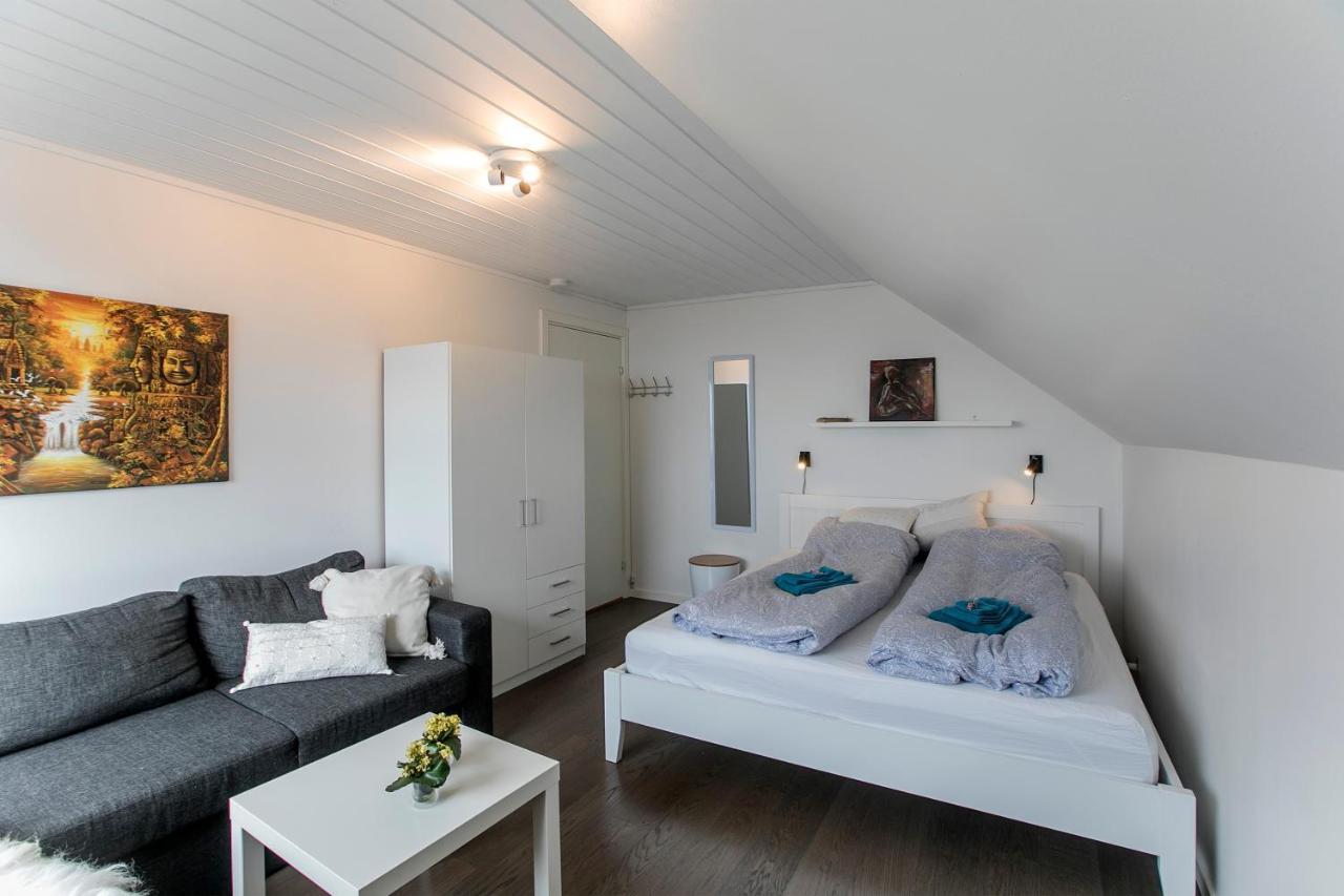 Faroeguide Bed and Breakfast Tórshavn Exteriör bild