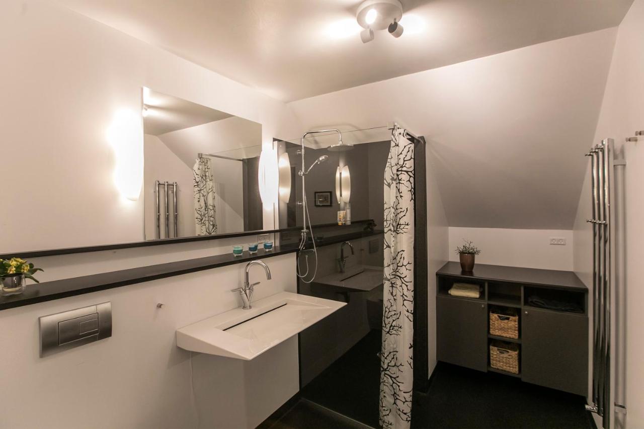 Faroeguide Bed and Breakfast Tórshavn Exteriör bild